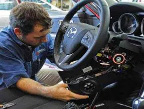 Golden Locksmith Services Glendale, CA 818-485-6156 - 19-Ignition-Repair